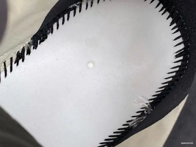 Boost FY3729 MNVN Bone Yeezy 700 Adidas 0502